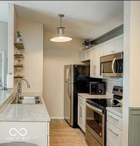 4391 Village Parkway Circle W Indianapolis IN 46254