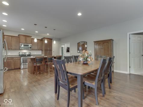 3407 Lukes Way Greenwood IN 46143