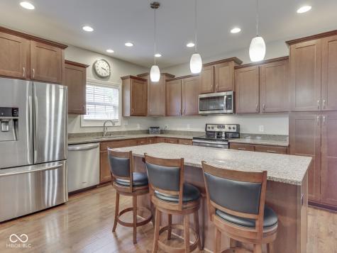 3407 Lukes Way Greenwood IN 46143