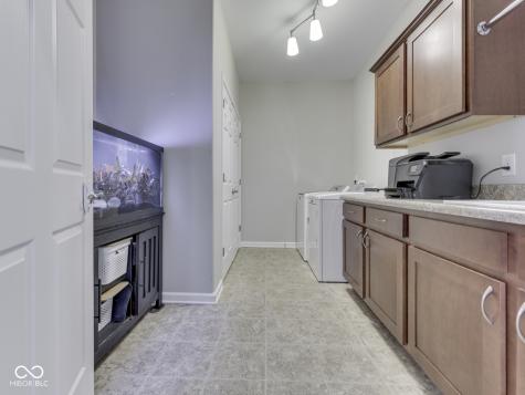 3407 Lukes Way Greenwood IN 46143