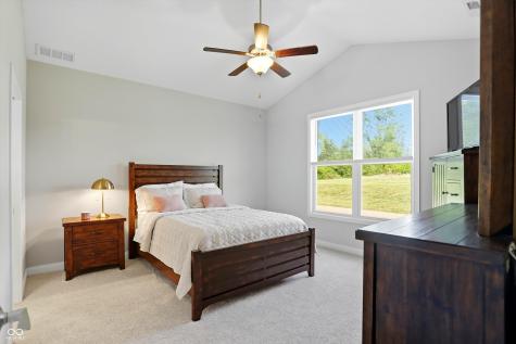 1124 Easy Street Greenwood IN 46142