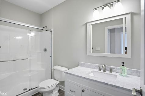 1124 Easy Street Greenwood IN 46142