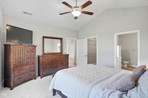 1124 Easy Street Greenwood IN 46142