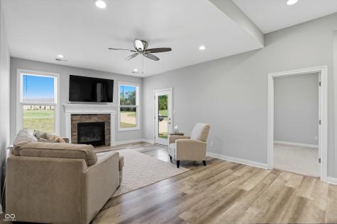 1124 Easy Street Greenwood IN 46142