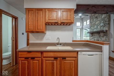 7494 Charrington Court Indianapolis IN 46254