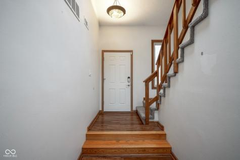 7494 Charrington Court Indianapolis IN 46254
