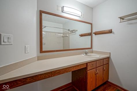 7494 Charrington Court Indianapolis IN 46254