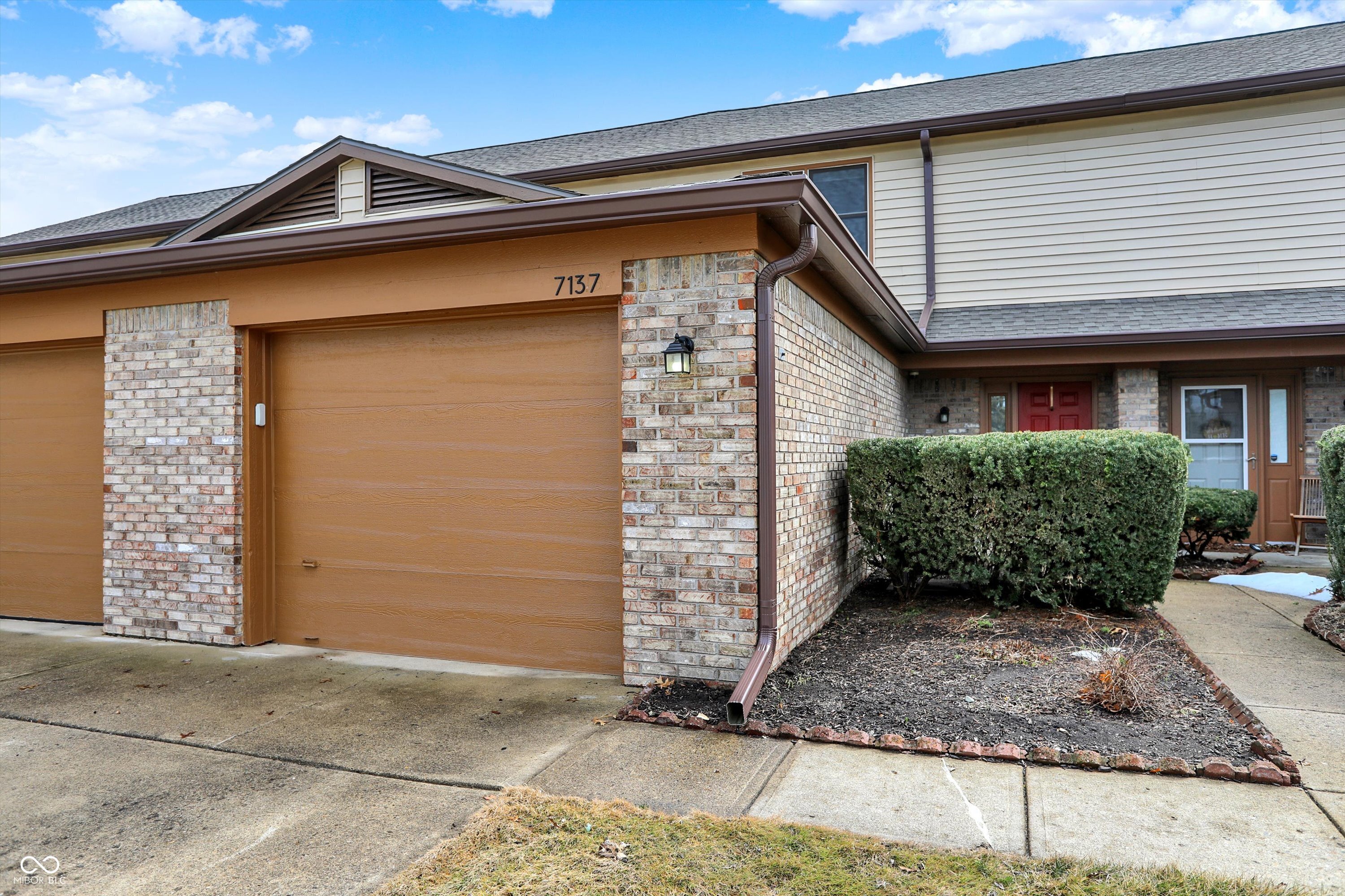 7137 Long Boat Drive Indianapolis IN 46250