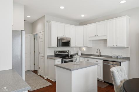 15552 Smithfield Drive Westfield IN 46074