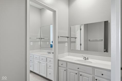 15552 Smithfield Drive Westfield IN 46074