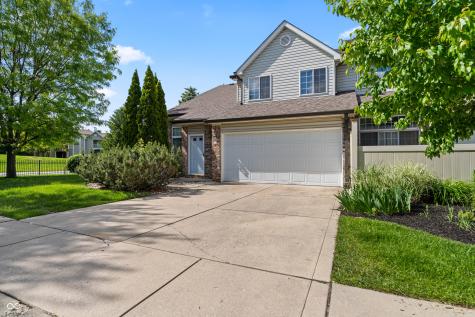 9406 Avon Strand Avon IN 46123