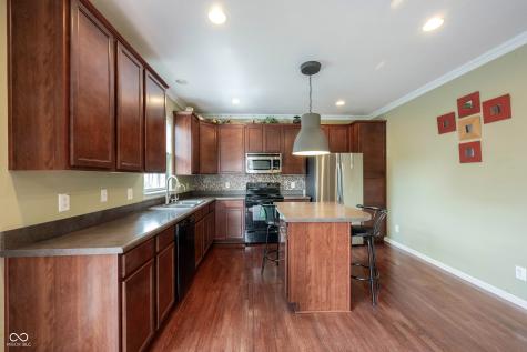 11910 Riley Drive Zionsville IN 46077