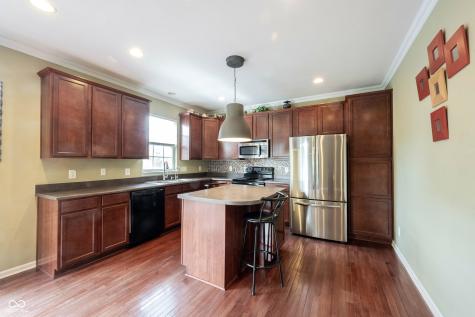11910 Riley Drive Zionsville IN 46077