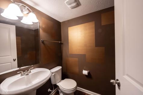 11910 Riley Drive Zionsville IN 46077