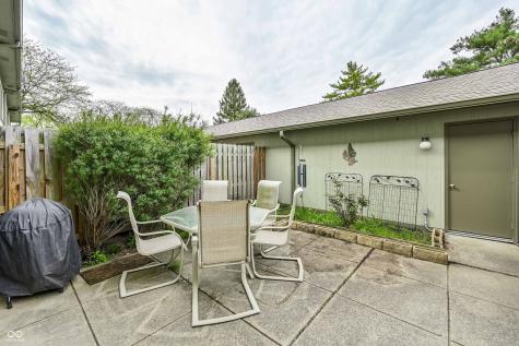 5250 Whisperwood Lane Indianapolis IN 46226