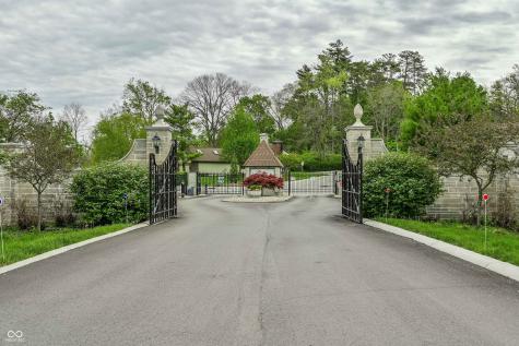 5250 Whisperwood Lane Indianapolis IN 46226