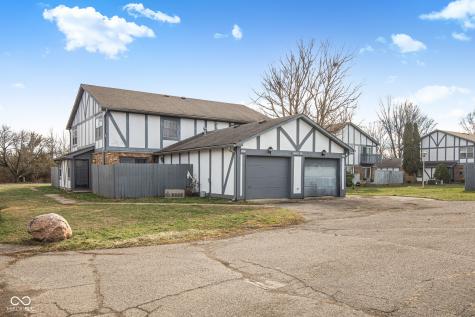 9887 Royce Drive Indianapolis IN 46235