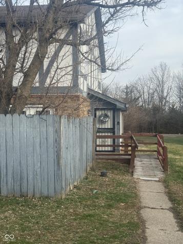 9887 Royce Drive Indianapolis IN 46235
