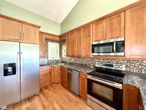 9545 S Harbour Pointe Drive Bloomington IN 47401