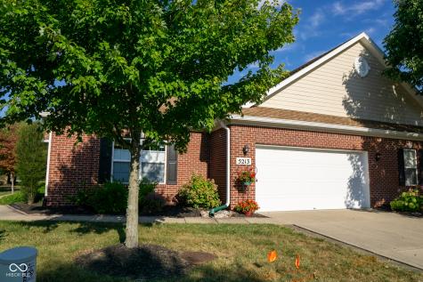 5213 Dunewood Way Avon IN 46123