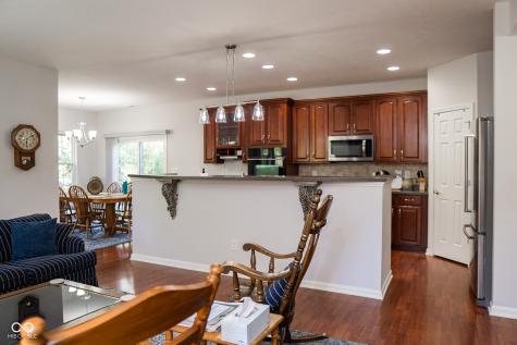 5213 Dunewood Way Avon IN 46123