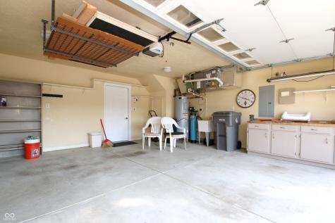 7751 Rosa Drive Indianapolis IN 46237