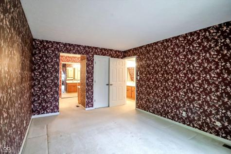 2684 Lakeshire Lane Indianapolis IN 46268