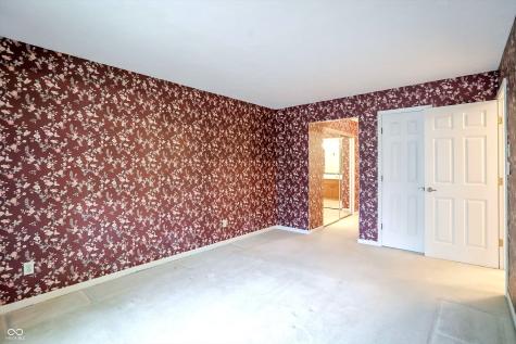 2684 Lakeshire Lane Indianapolis IN 46268