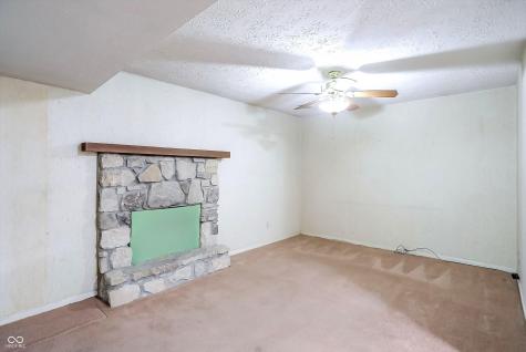 2684 Lakeshire Lane Indianapolis IN 46268