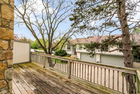 2684 Lakeshire Lane Indianapolis IN 46268