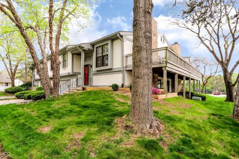 2684 Lakeshire Lane Indianapolis IN 46268