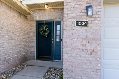 1024 S Montgomery Drive Greenwood IN 46143