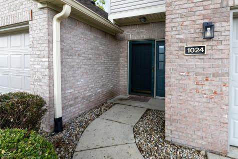 1024 S Montgomery Drive Greenwood IN 46143