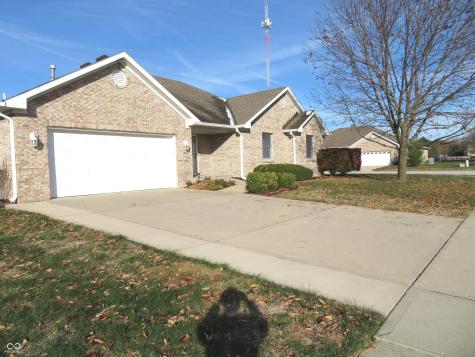 1804 Pine Cone Drive Brownsburg IN 46112