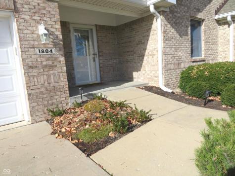 1804 Pine Cone Drive Brownsburg IN 46112