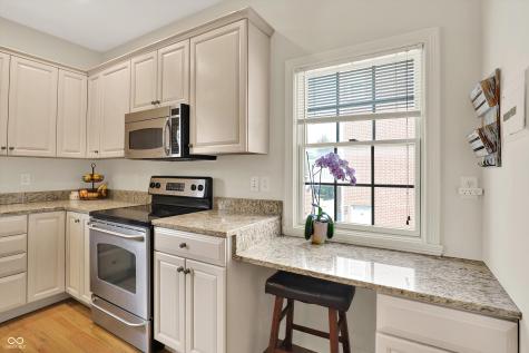 70 Guilford Trail Drive Carmel IN 46032