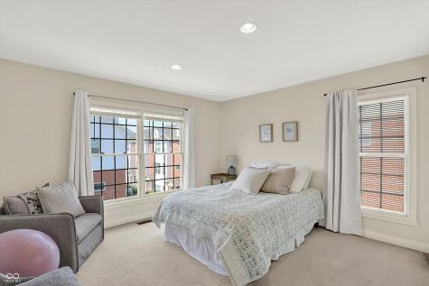 70 Guilford Trail Drive Carmel IN 46032