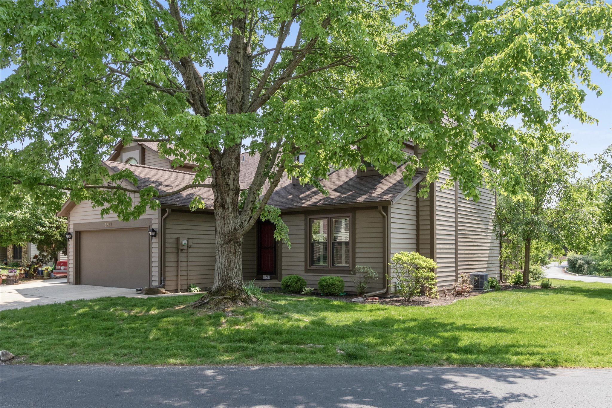 2243 Frisco Place Indianapolis IN 46240