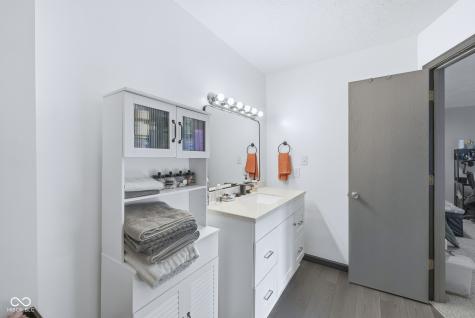 4414 Abby Creek Lane Indianapolis IN 46205