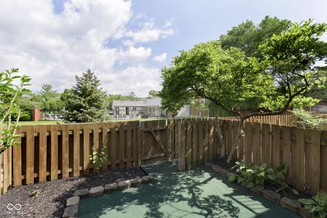 1138 Canterbury Square S Indianapolis IN 46260