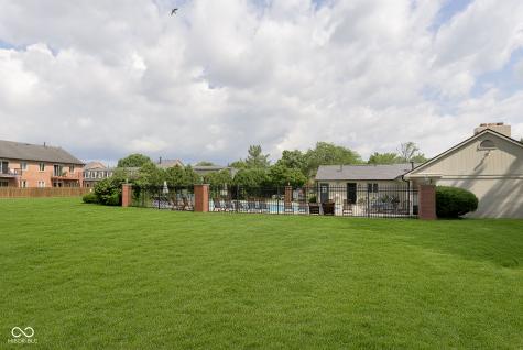 1138 Canterbury Square S Indianapolis IN 46260