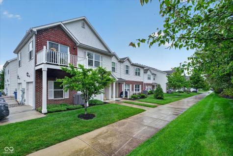 12135 Scoria Drive Fishers IN 46038