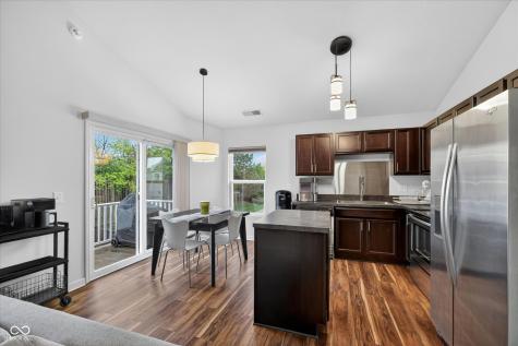 12135 Scoria Drive Fishers IN 46038