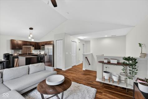 12135 Scoria Drive Fishers IN 46038