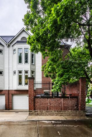 550 Lockerbie Circle S Indianapolis IN 46202