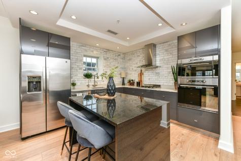 30 W Main Street Carmel IN 46032