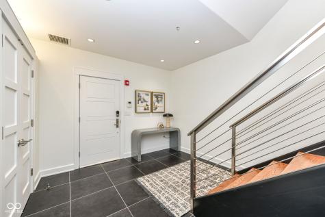 30 W Main Street Carmel IN 46032