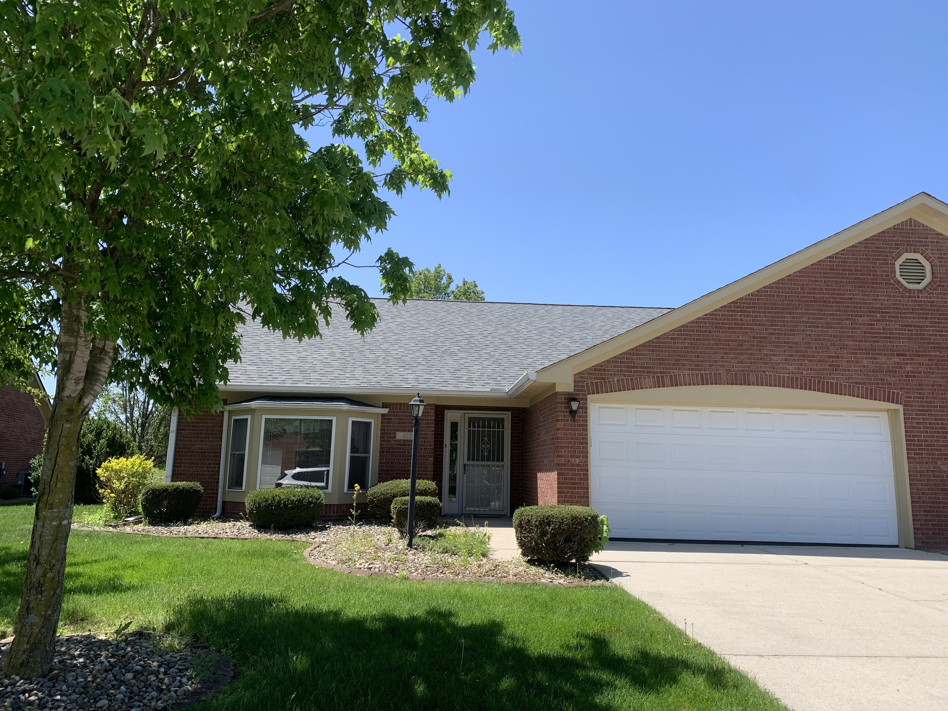 422 Waterford Lane Avon IN 46123
