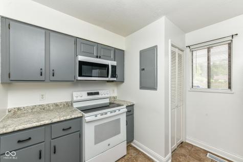 4458 Abby Creek Lane Indianapolis IN 46205