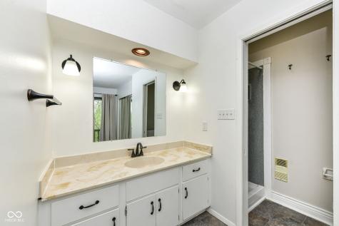 4458 Abby Creek Lane Indianapolis IN 46205